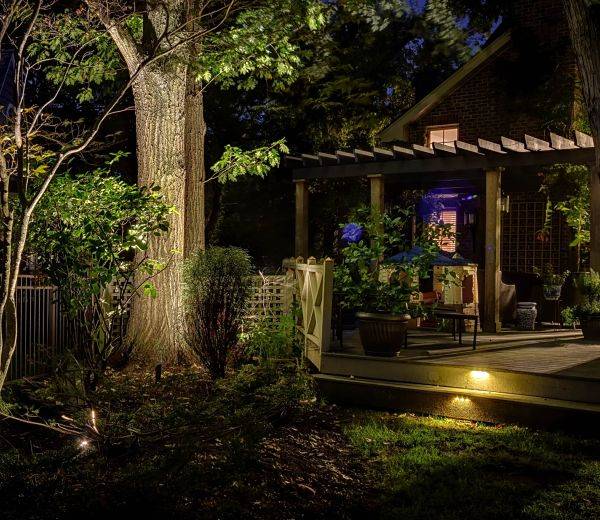 American National Sprinkler & Lighting - a home in Northbrook, IL that we installed outdoor landscape lighting.