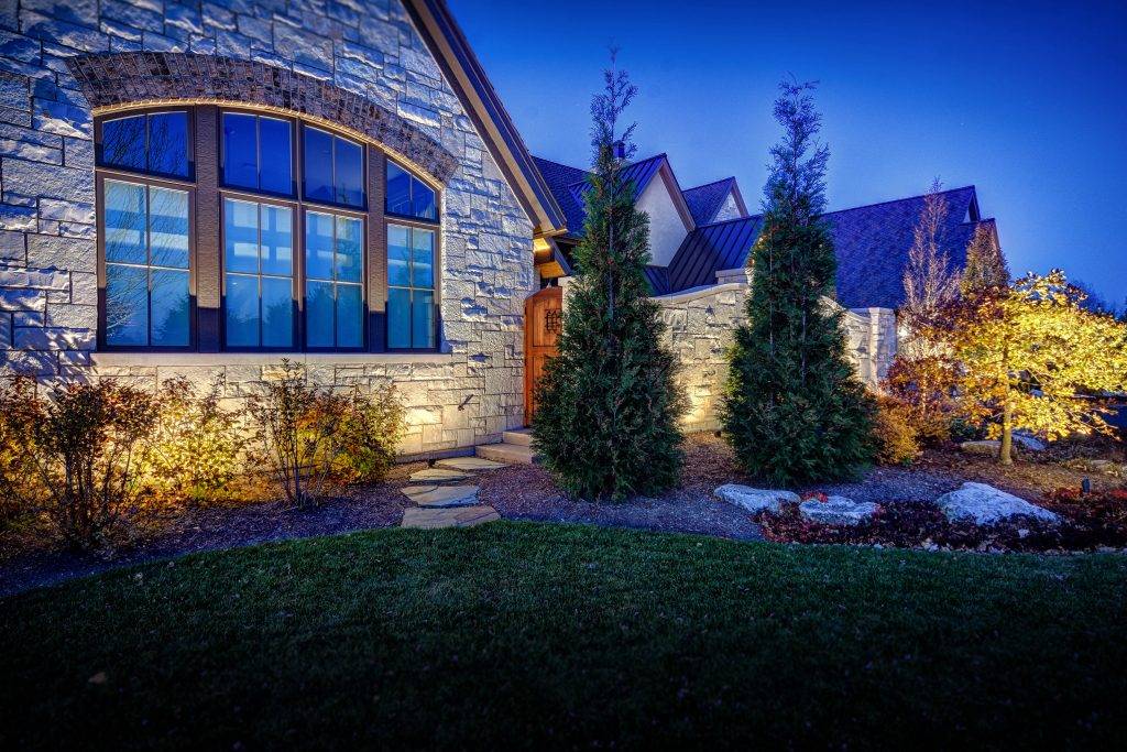 american-national-lighting-and-landscape-lakewood-home (13)