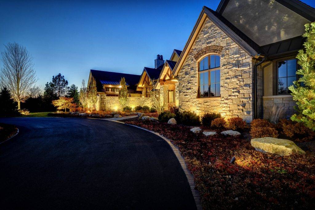 american-national-lighting-and-landscape-lakewood-home (17)