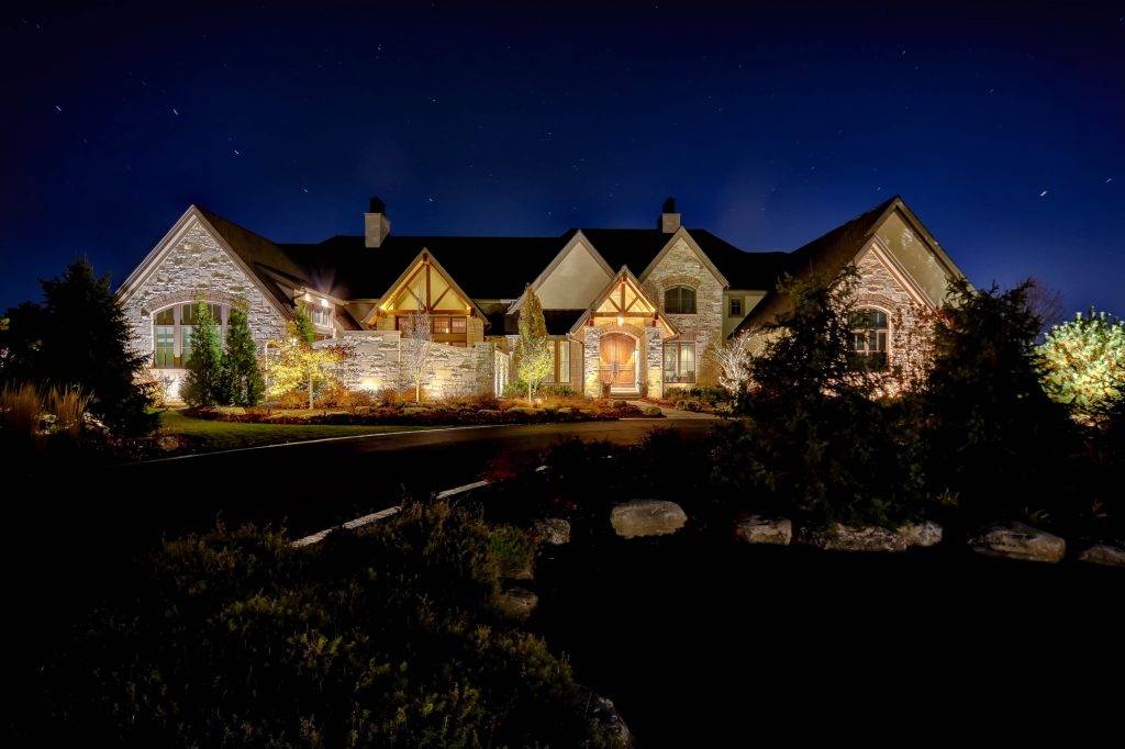 american-national-lighting-and-landscape-lakewood-home (3)