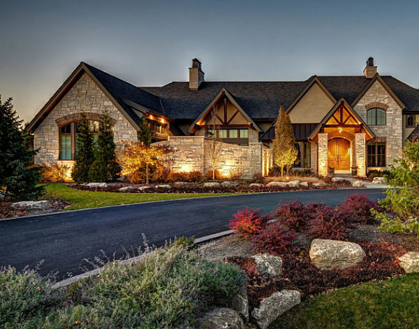 American National Sprinkler & Lighting - Kenilworth landscape lighting can illuminate your home.