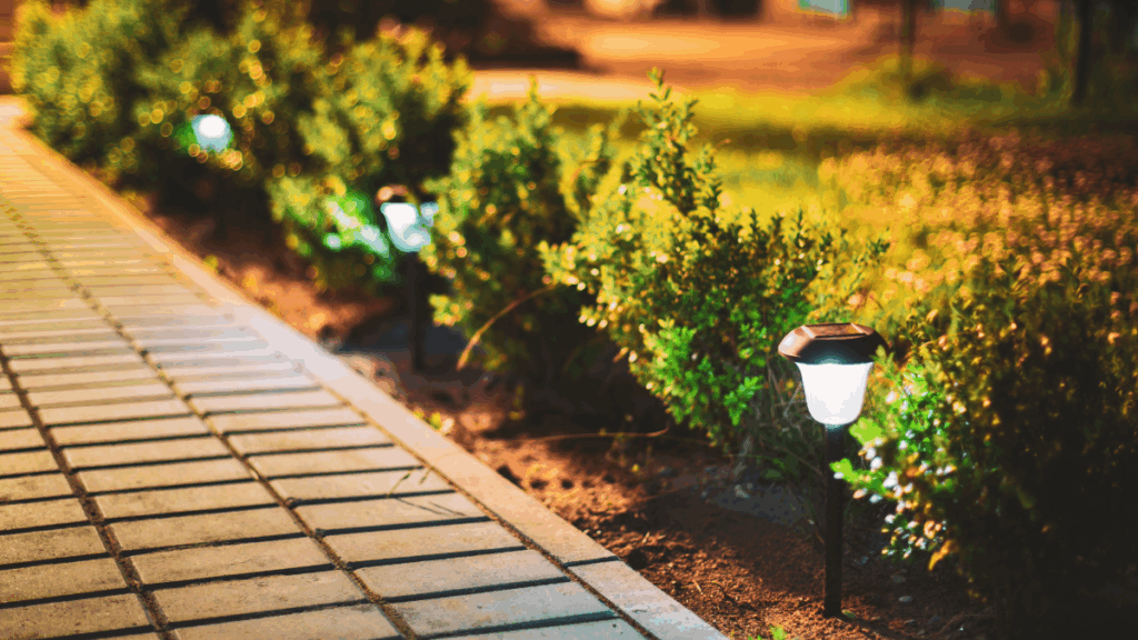 solar outdoor lighting trends